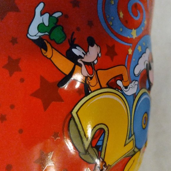 Y2K DISNEY 2005 3D "Where the Party Never Ends"  Ceramic Mug - Picture 7 of 8